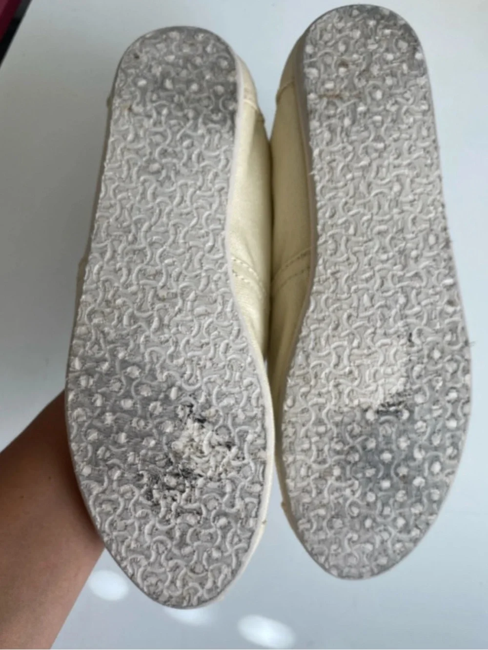 Toms shoes size